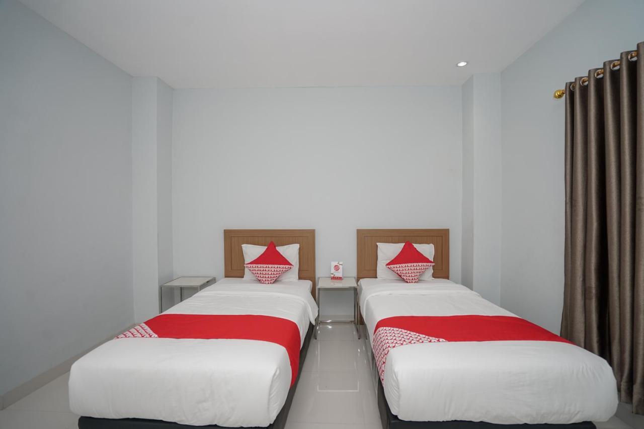 Oyo 616 Express Inn ปาเลมบัง ภายนอก รูปภาพ